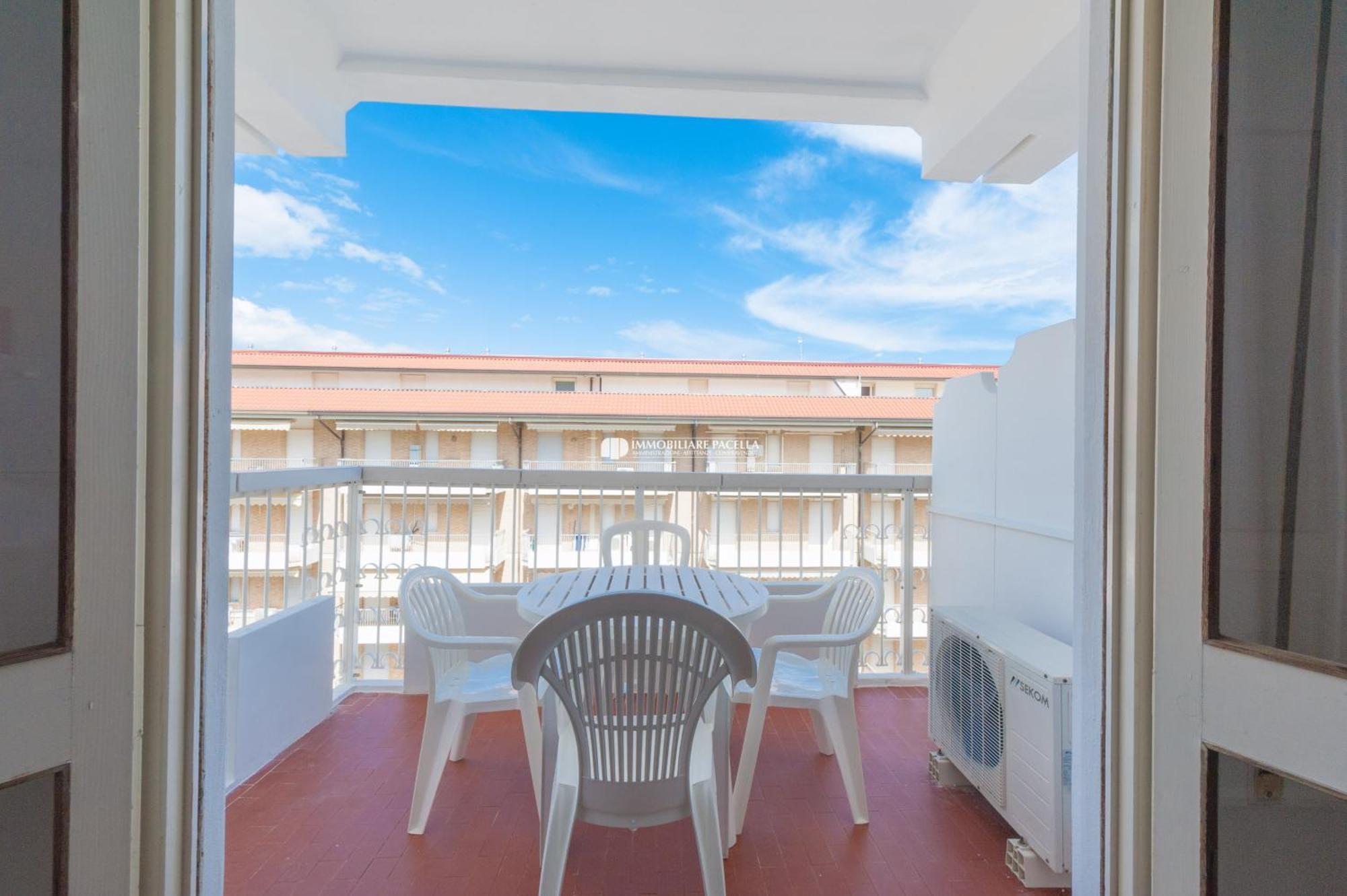 Residence Mexico Immobiliare Pacella Lido di Jesolo Exterior photo